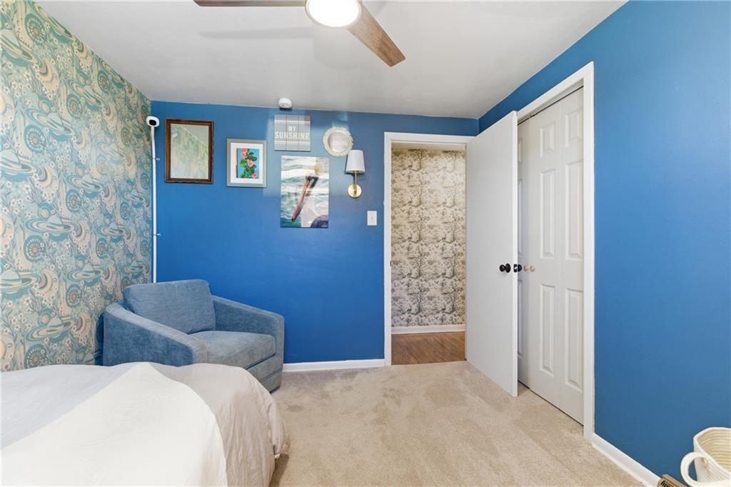 2443 Saunders Station Road Monroeville, PA 15146 - Photo 24 of 31