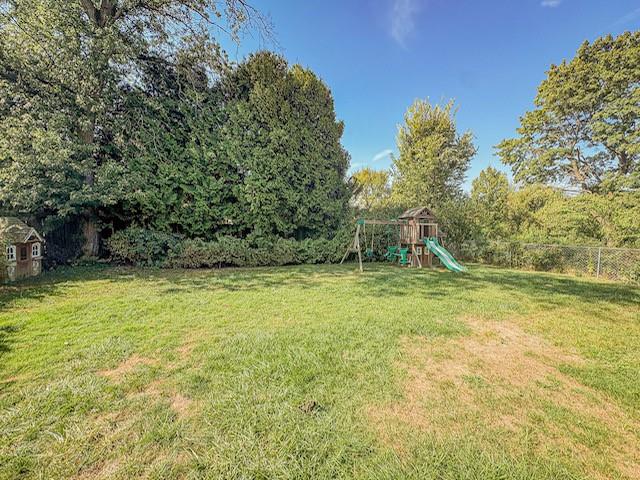 2443 Saunders Station Road Monroeville, PA 15146 - Photo 31 of 31