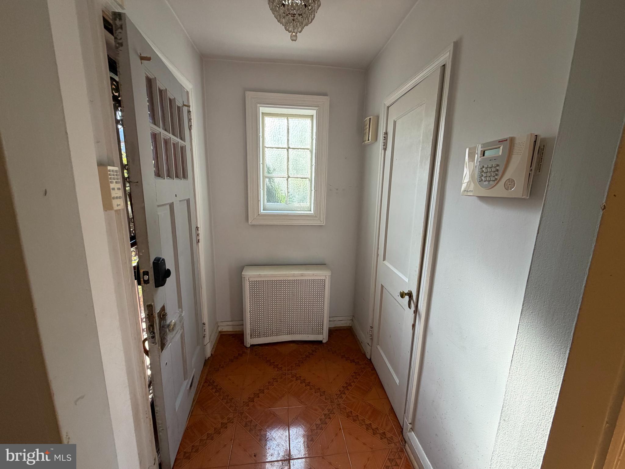 3514 White Chapel Road Baltimore, MD 21215 - Photo 15 of 49