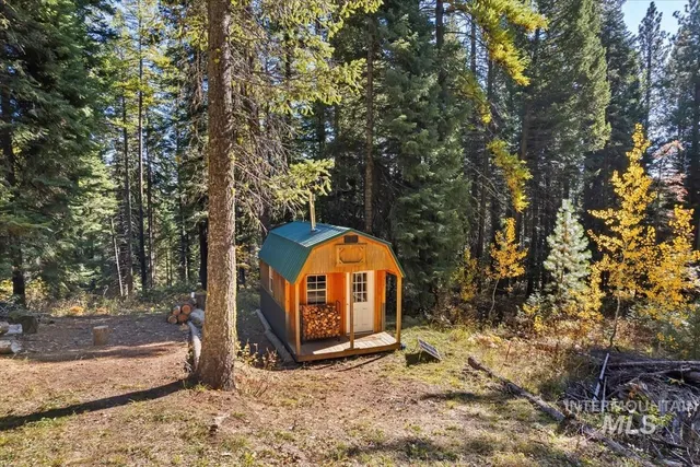 $159,900 | 30 Arling Place Trial, Cascade, ID 83611