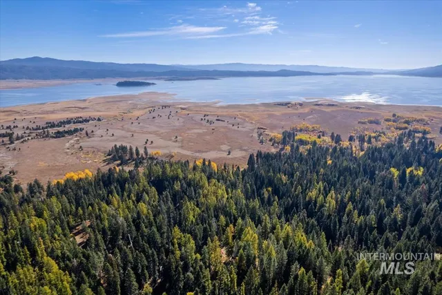 $159,900 | 30 Arling Place Trial, Cascade, ID 83611