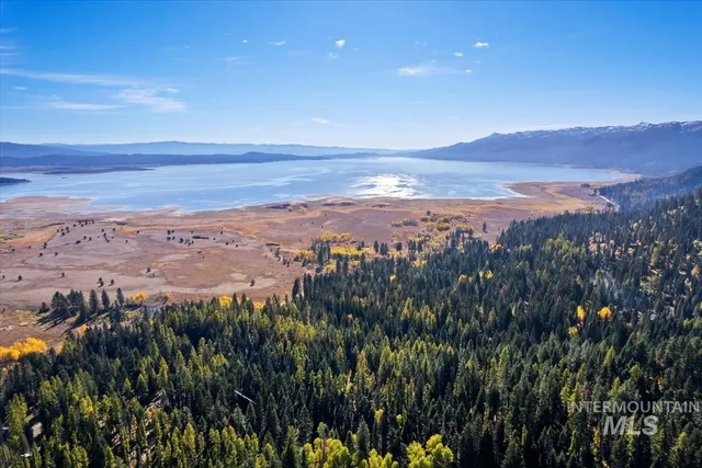 $159,900 | 30 Arling Place Trial, Cascade, ID 83611