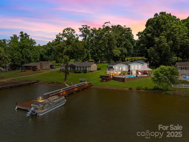 a view of a lake with houses