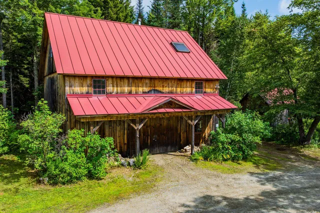 $1,100,000 | 58 Bear Tree Road, Orford, NH 03777