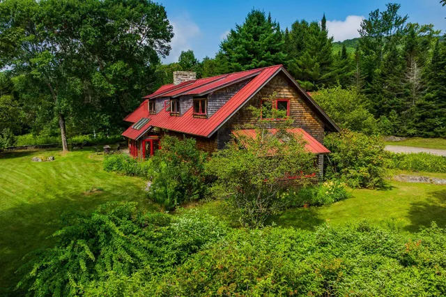 $1,100,000 | 58 Bear Tree Road, Orford, NH 03777