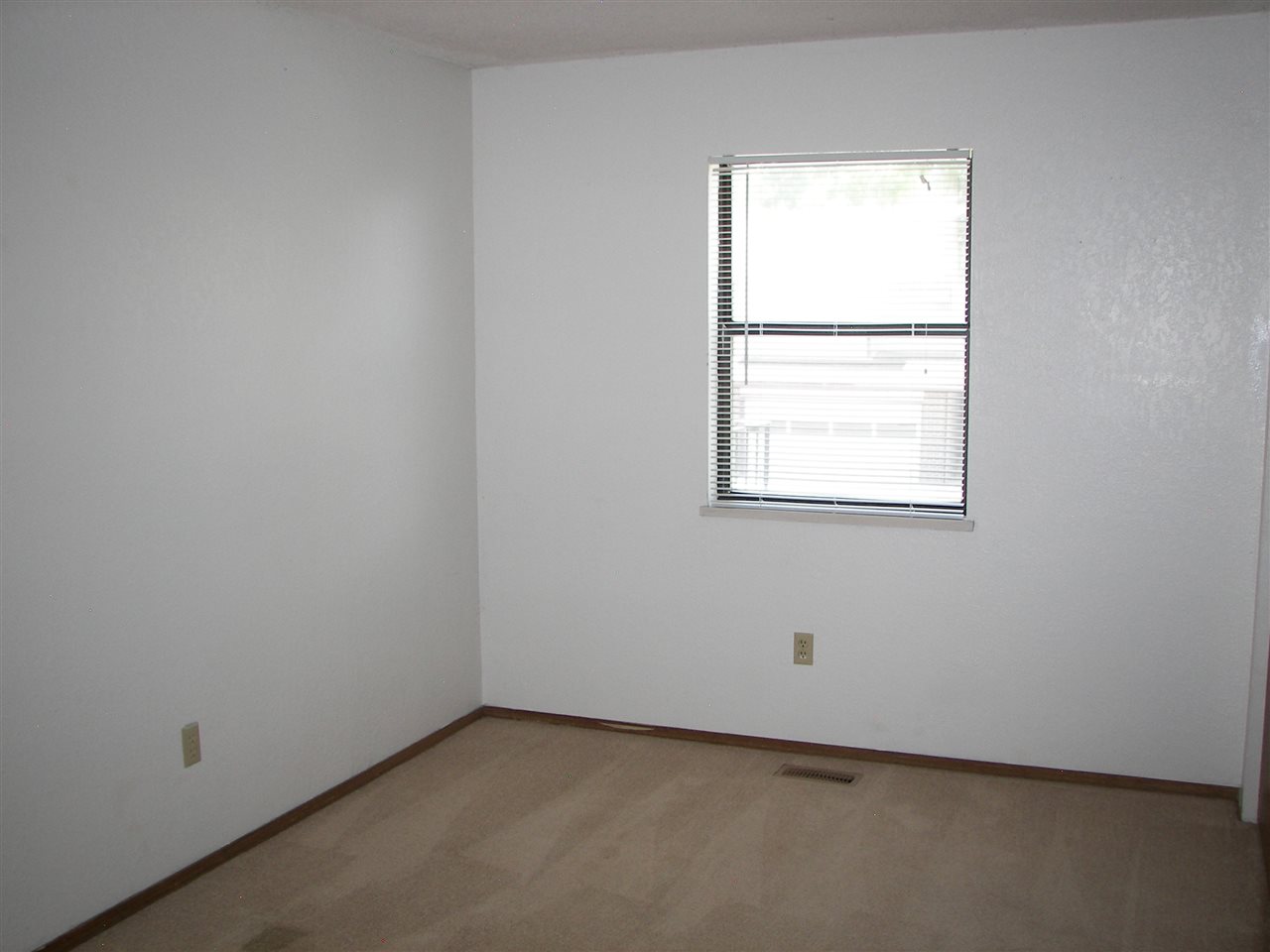512 Rado Drive, Unit B Grand Junction, CO 81507 - Photo 8 of 11 Gallery Image 8