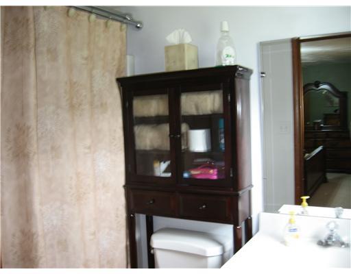 24 Ross Hollow Road Plum, PA 15239 - Photo 11 of 18 Master Bath/Spa.