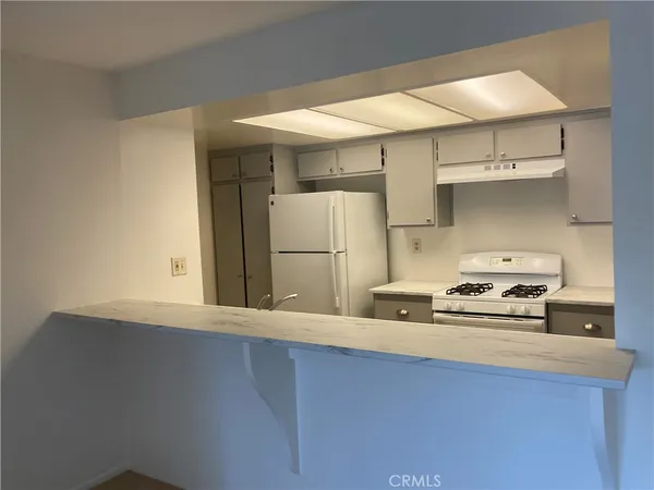 $315,000 | 8505 Columbus Avenue, Unit 111, North Hills, CA 91343