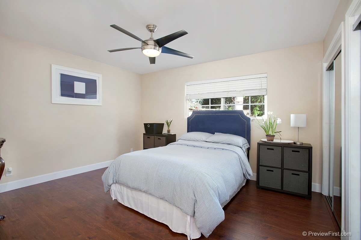 1062 Santa Fe Drive Encinitas, CA 92024 - Photo 12 of 25