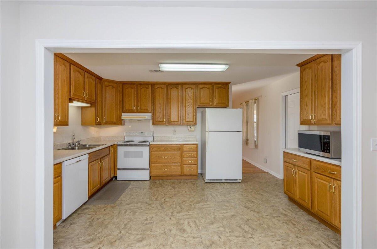 2145 Hillsinger Road Augusta, GA 30904 - Photo 15 of 50 Kitchen