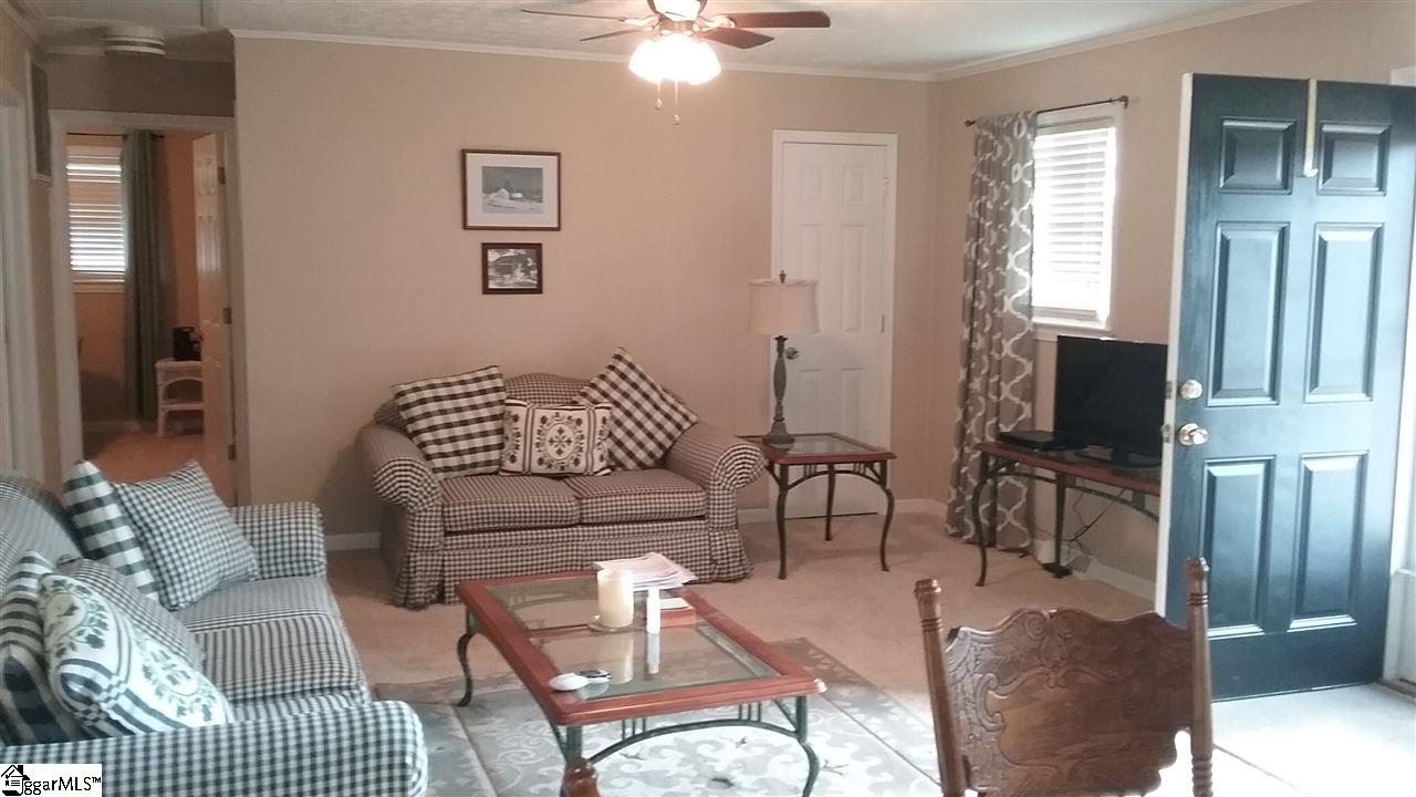 119 Ruth Drive Easley, SC 29640 - Photo 2 of 26
