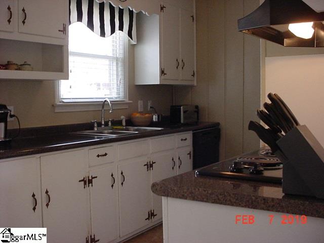 119 Ruth Drive Easley, SC 29640 - Photo 8 of 26