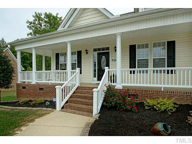 1721 Shell Cracker Drive Willow Spring, NC 27592 - Photo 4 of 25 Gallery Image 4