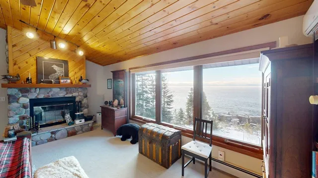 $1,225,000 | 94 Stonegate Road, Hovland, MN 55606