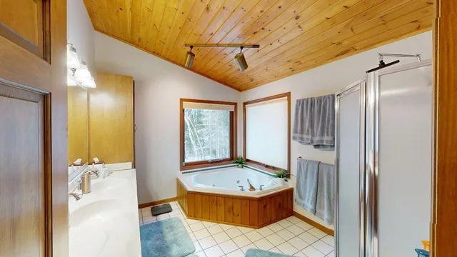 $1,225,000 | 94 Stonegate Road, Hovland, MN 55606