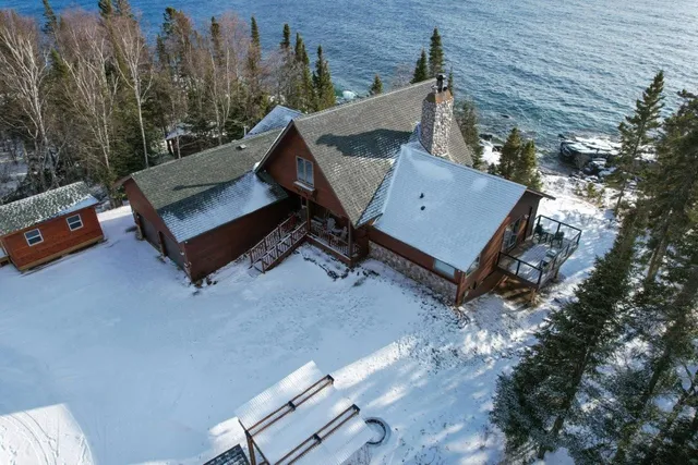 $1,225,000 | 94 Stonegate Road, Hovland, MN 55606