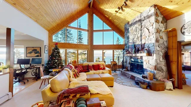 $1,225,000 | 94 Stonegate Road, Hovland, MN 55606