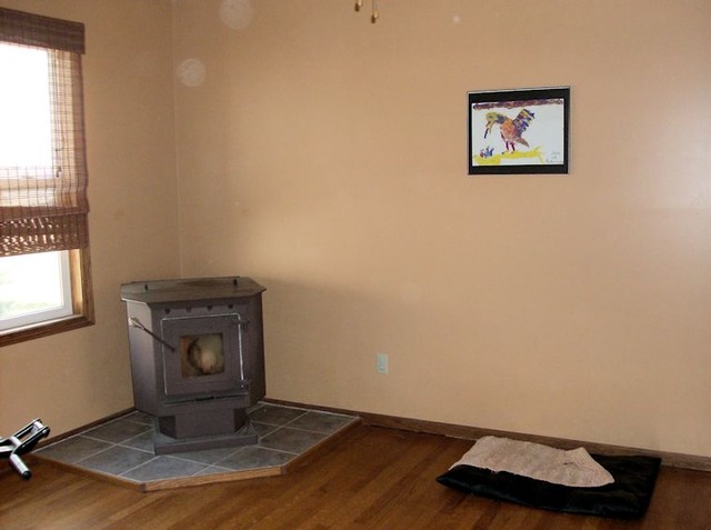 5351 South Mill Pond Road Rochelle, IL 61068 - Photo 4 of 17 a view of an empty room with a window