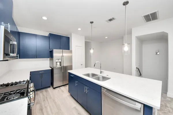 $415,000 | 18527 Centro Row, Conroe, TX 77385