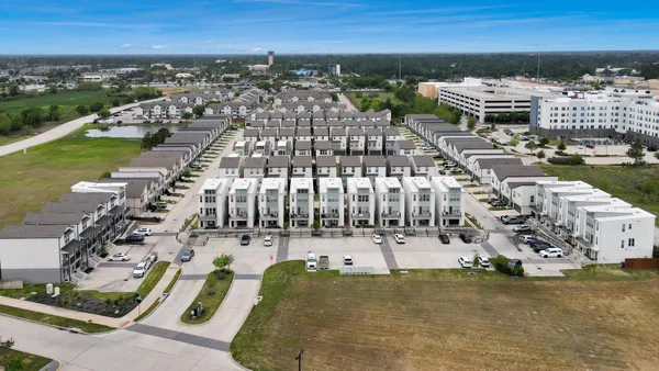 $415,000 | 18527 Centro Row, Conroe, TX 77385