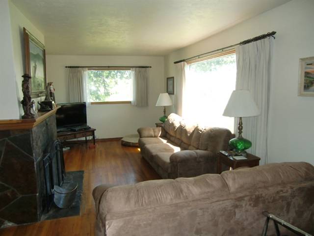 2117 North Long Road Greenacres, WA 99016 - Photo 4 of 7 Gallery Image 4