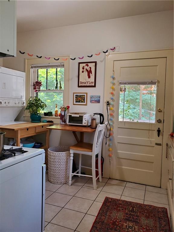 705 1/2 Graham Place Austin, TX 78705 - Photo 12 of 16