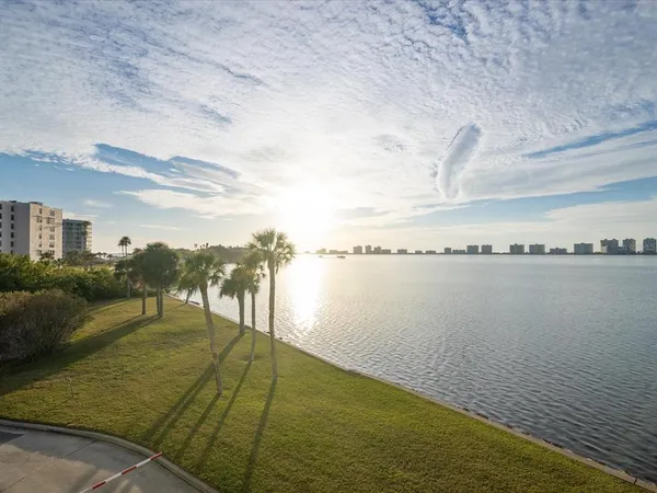 $7,000 | 50 Coe Road, Unit 126, Belleair, FL 33756