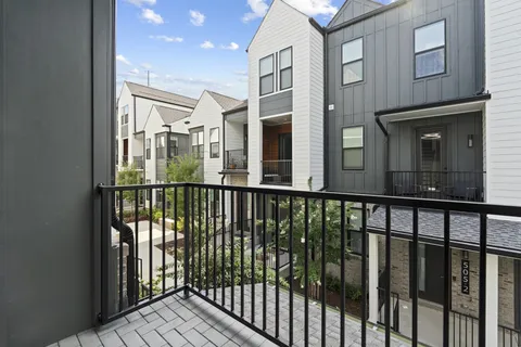 $635,000 | 505 Community Court, Unit 1, Nashville, TN 37209