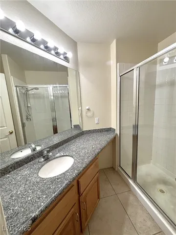 $2,500 | 6348 Brave Voyager Court, Las Vegas, NV 89139