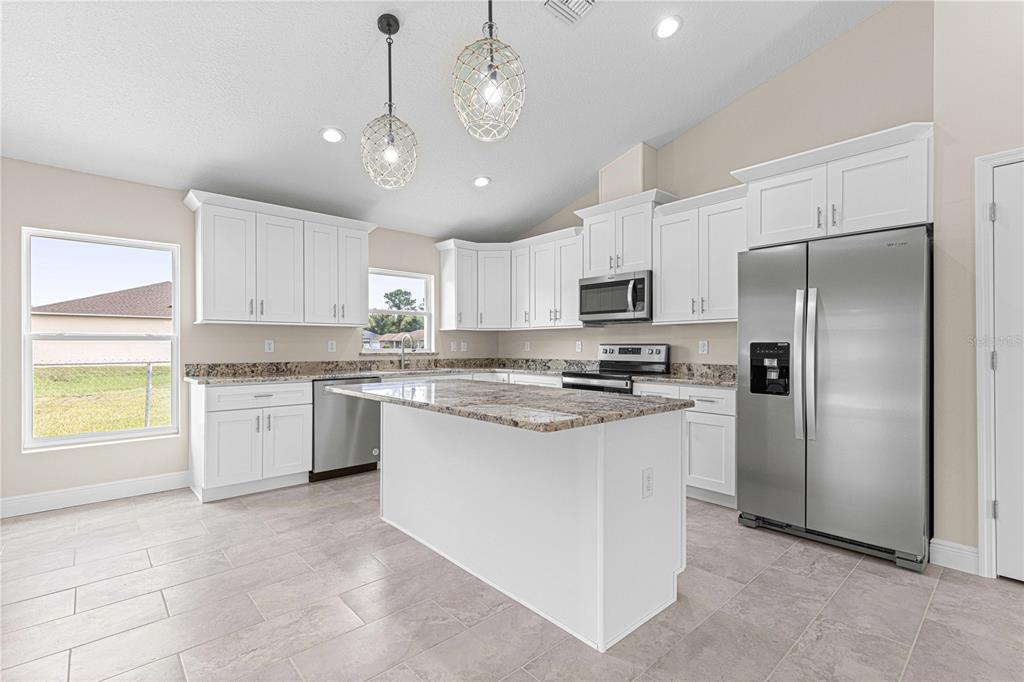 41 Hickory Loop Way Ocala, FL 34472 - Photo 15 of 43 Gallery Image 15
