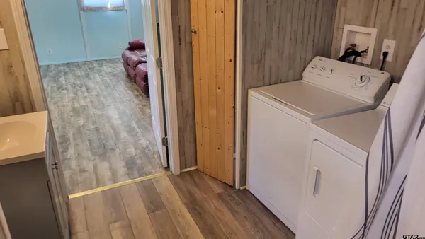 $1,200 | 22696 County Road 1174, Bullard, TX 75757