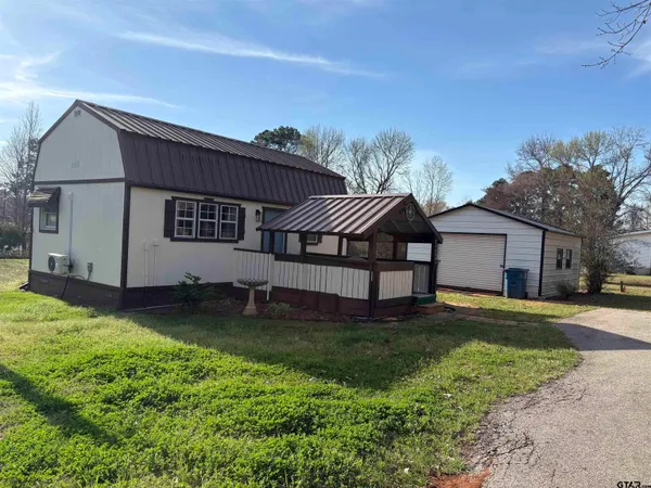 $1,200 | 22696 County Road 1174, Bullard, TX 75757