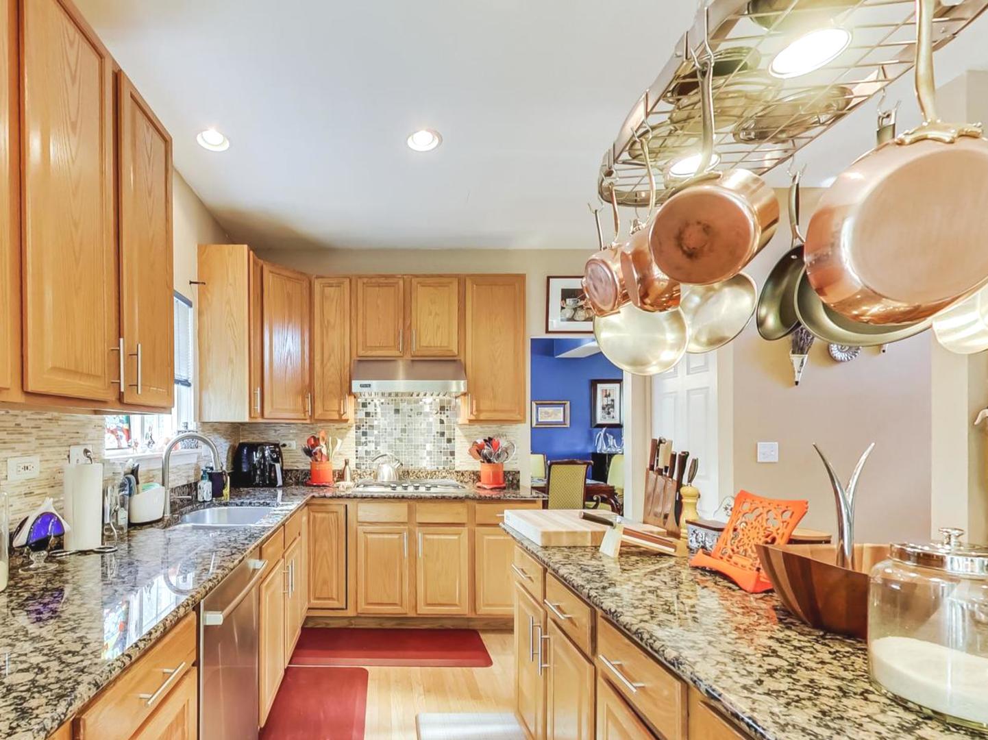 722 Aster Drive Gurnee, IL 60031 - Photo 12 of 59