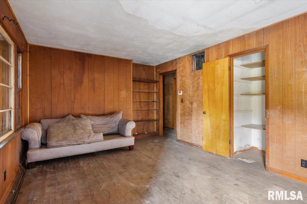 3011 Niccolls Road Springfield, IL 62703 - Photo 11 of 28