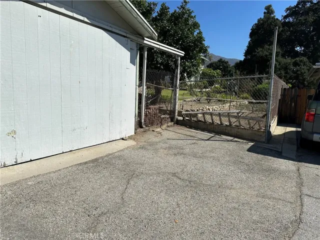 $1,975,000 | 425 North Canyon Boulevard, Monrovia, CA 91016