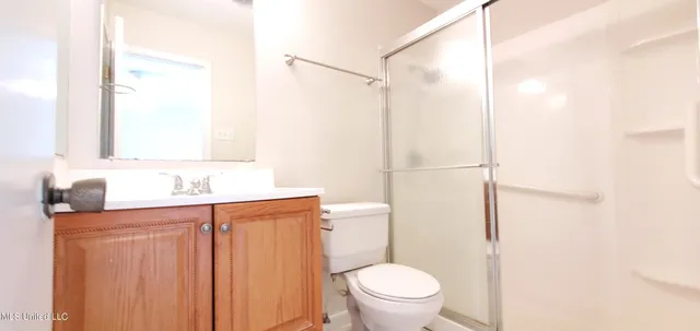 $1,825 | 303 Jamaica Drive, Ocean Springs, MS 39564