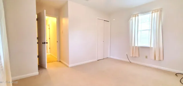 $1,825 | 303 Jamaica Drive, Ocean Springs, MS 39564