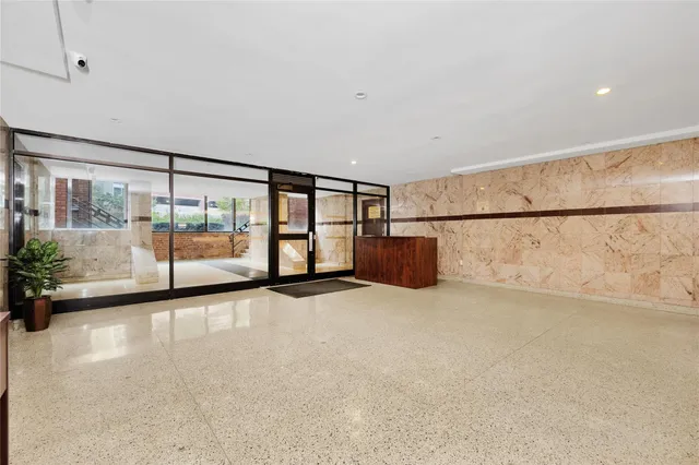 $470,000 | 92-31 57th Avenue, Unit 2J | Elmhurst