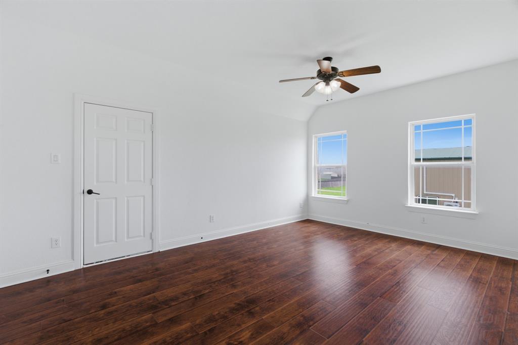 250 Newfield Lane Springtown, TX 76082 - Photo 22 of 38