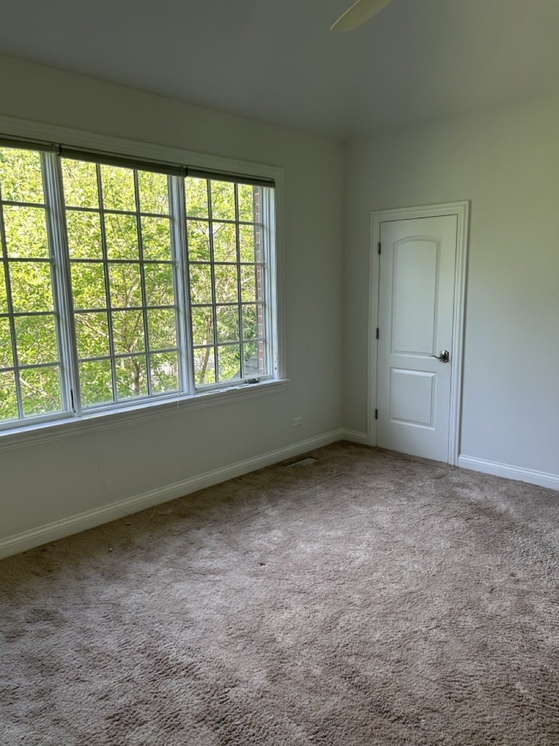 73 Locust Road Winnetka, IL 60093 - Photo 19 of 25