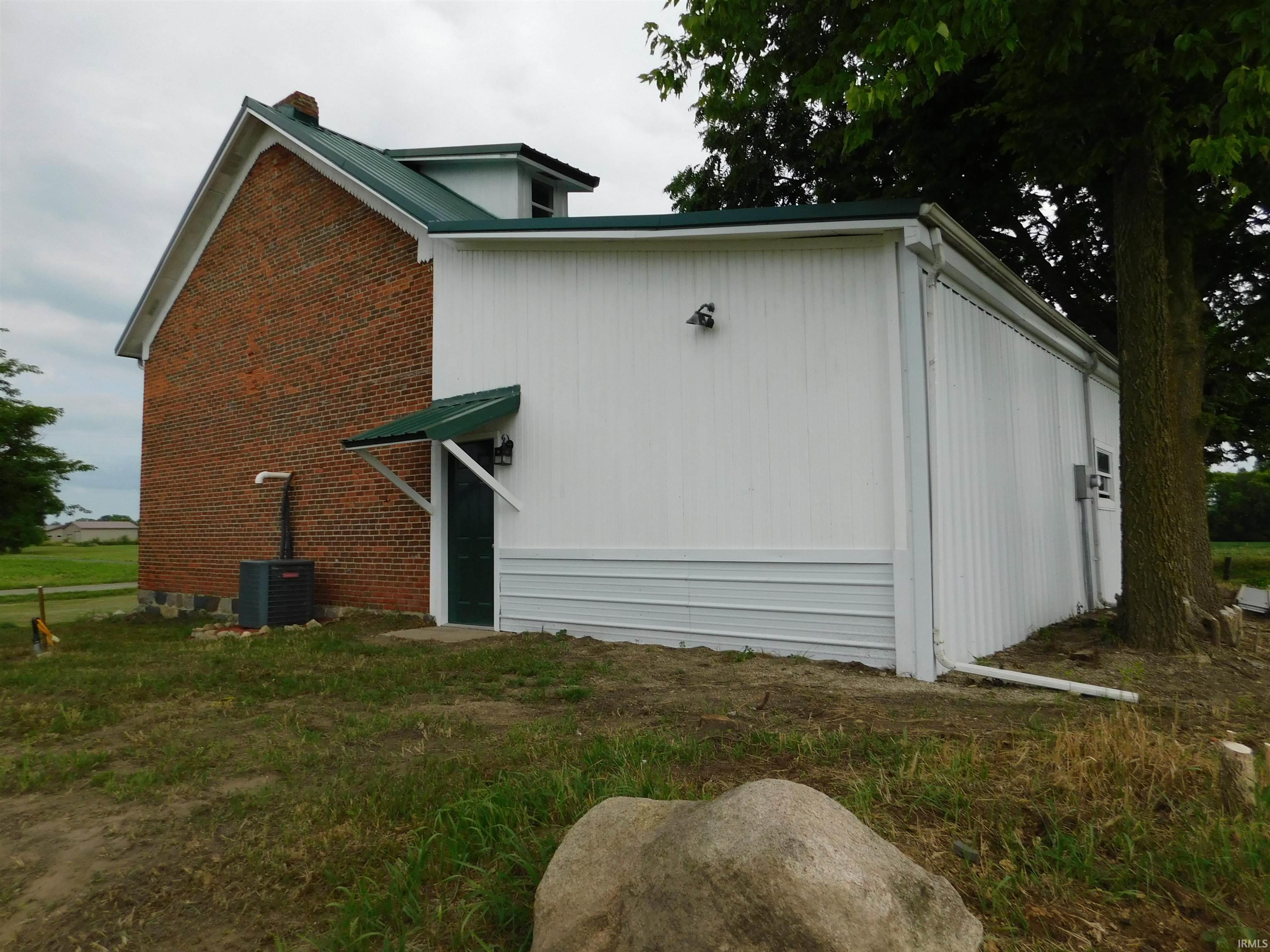 8970 East Division Road Akron, IN 46910 - Photo 25 of 34