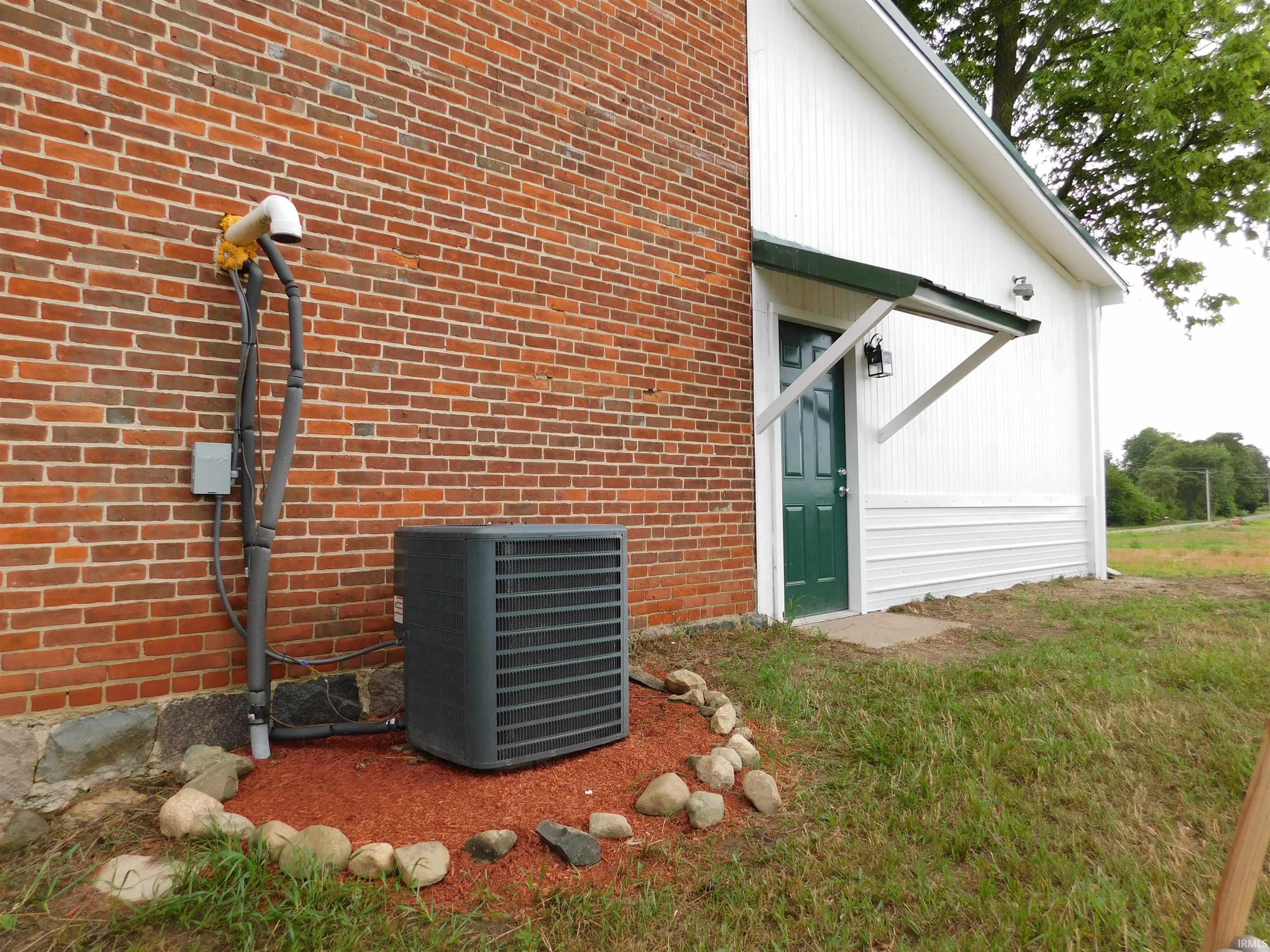 8970 East Division Road Akron, IN 46910 - Photo 26 of 34