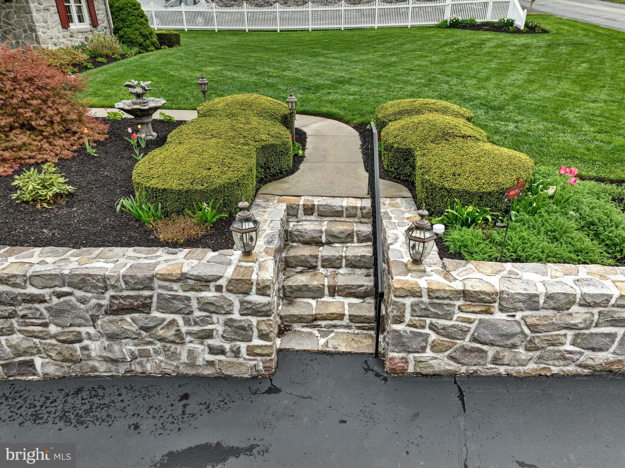 736 Temple Road Pottstown, PA 19465 - Photo 7 of 77