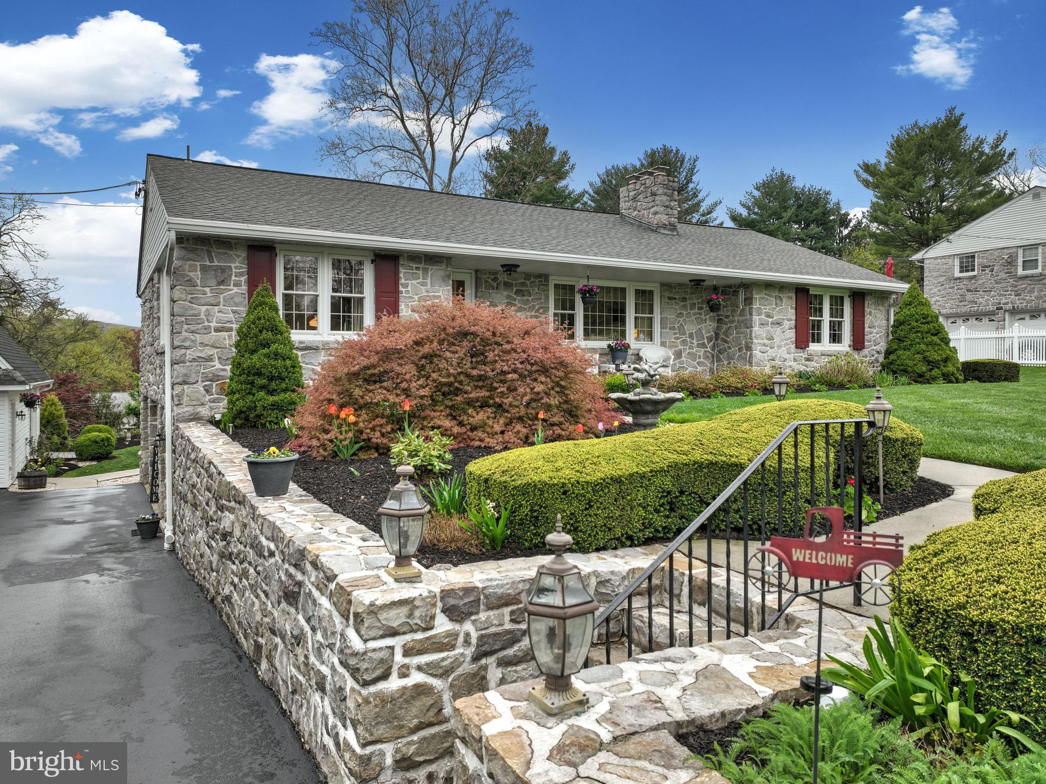 736 Temple Road Pottstown, PA 19465 - Photo 8 of 77