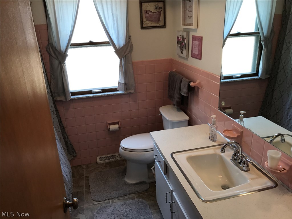14809 Wheeler Road Maple Heights, OH 44137 - Photo 21 of 33