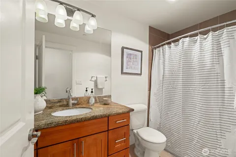 $758,100 | 3212 81st Place Southeast, Unit C301, Mercer Island, WA 98040
