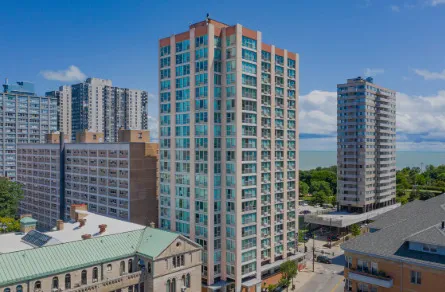 $2,068 | 5600 North Sheridan Road, Unit 3D, Chicago, IL 60660