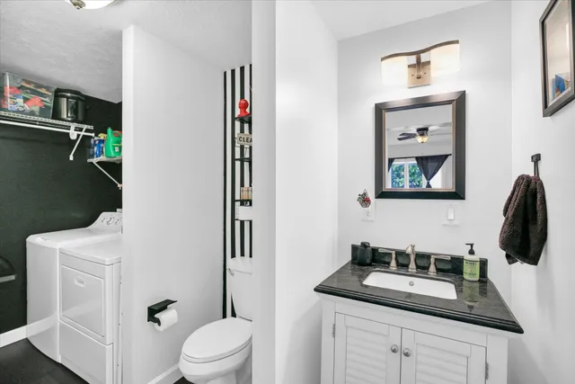 $154,900 | 641 East Center Street, Paxton, IL 60957