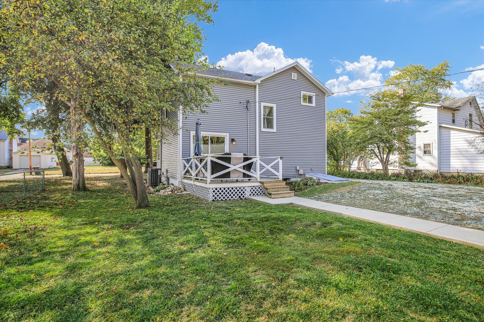 641 East Center Street Paxton, IL 60957 - Photo 31 of 37