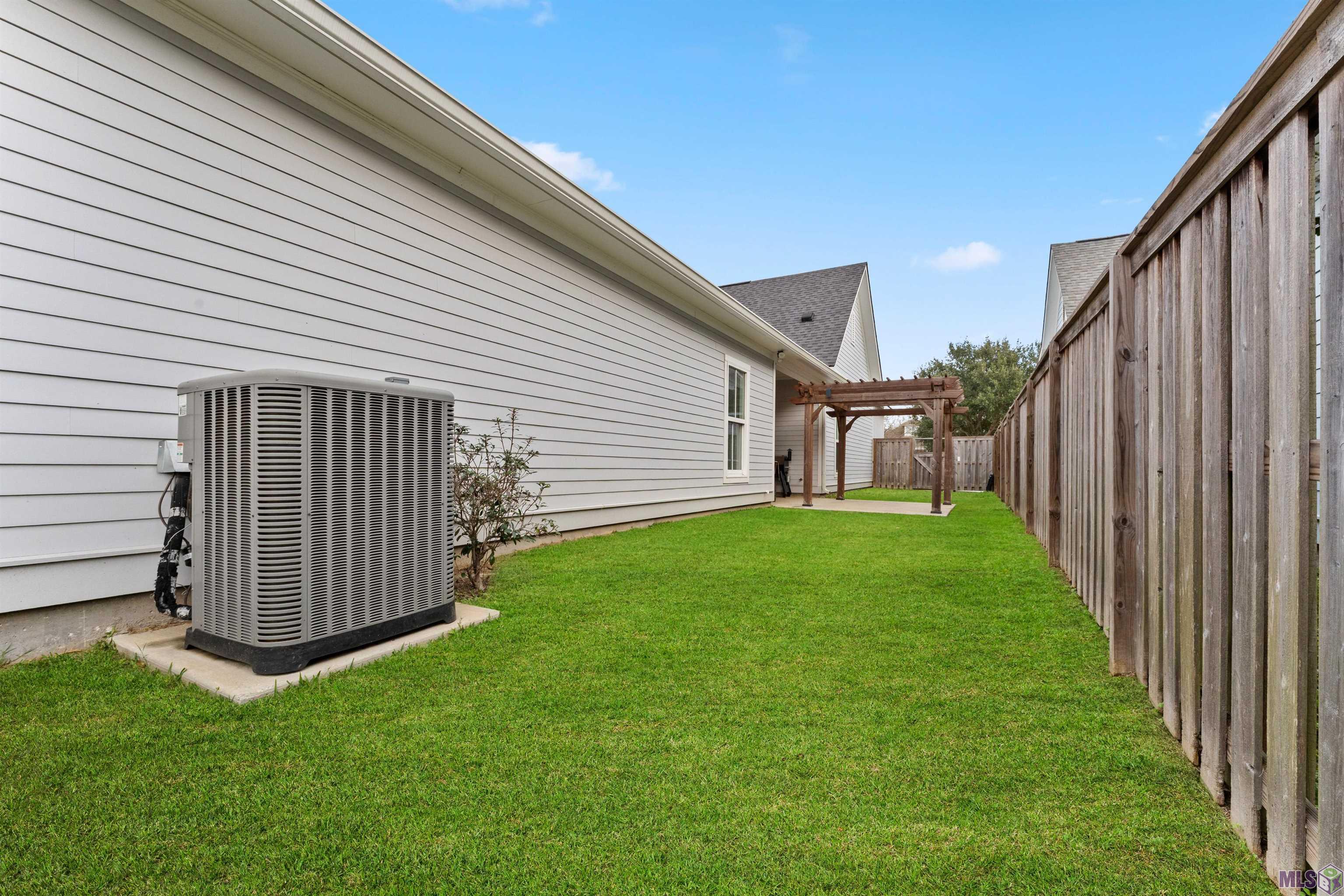 1248 Americana Boulevard Zachary, LA 70791 - Photo 37 of 38